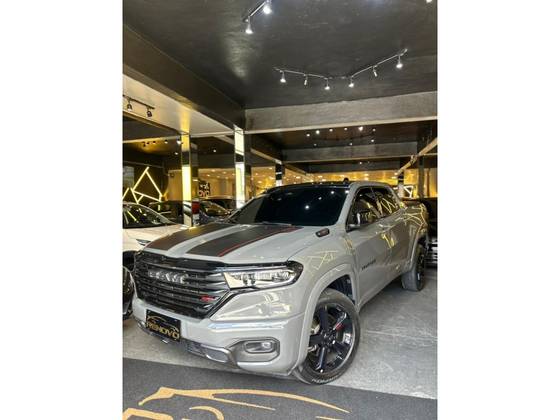 RAM RAMPAGE 2.0 HURRICANE 4 TURBO GASOLINA R/T 4X4 AUTOMÁTICO